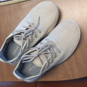 Allbirds Tree Runners Kaikoura White Eucalyptus Fibre White Sole Size 9 Womens